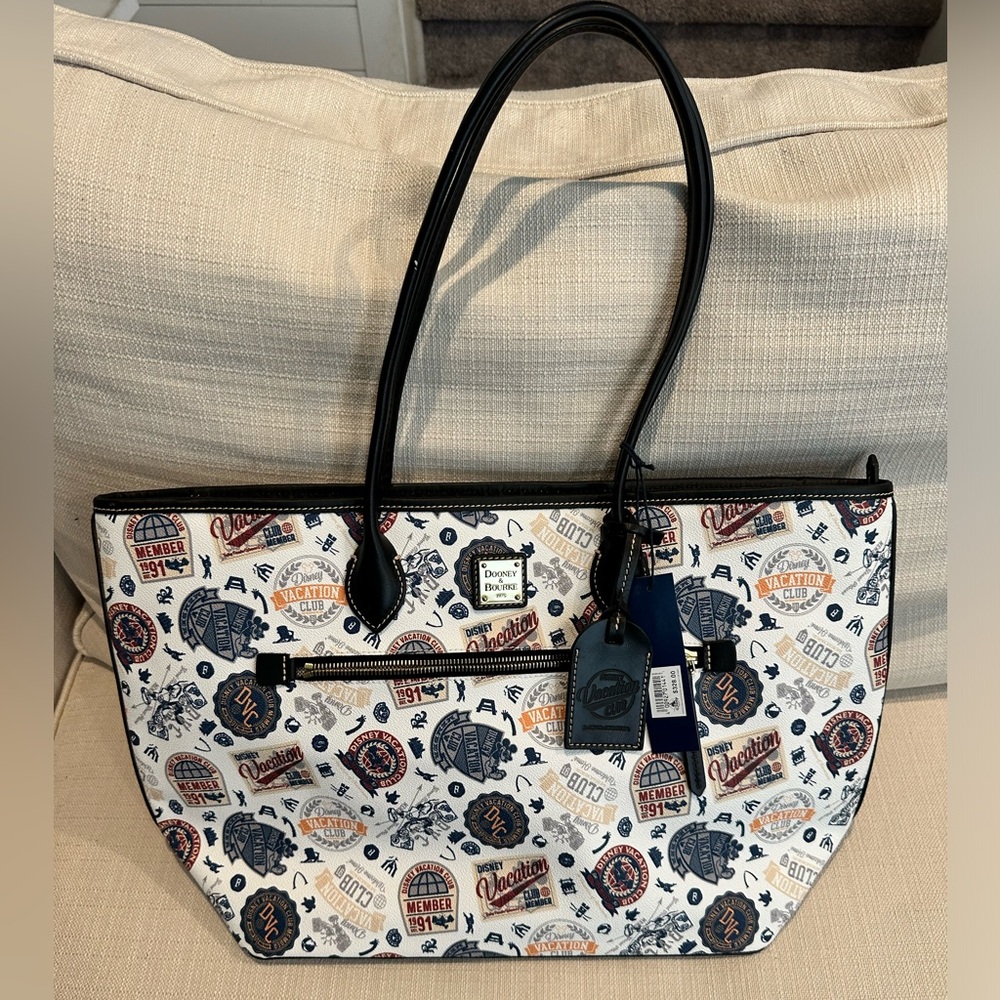 Disney Dooney & Burke DVC purse